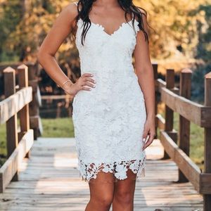 Vera Wang white lace mini dress
